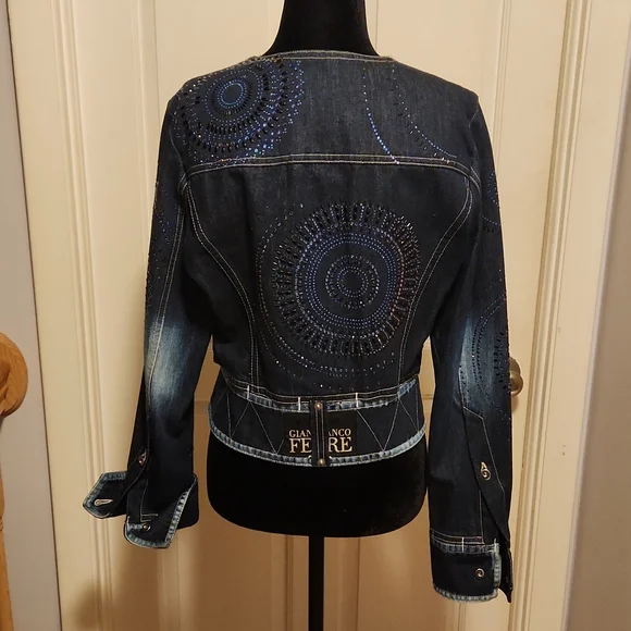 GIANFRANCO FERRE DENIM JACKET SIZE
